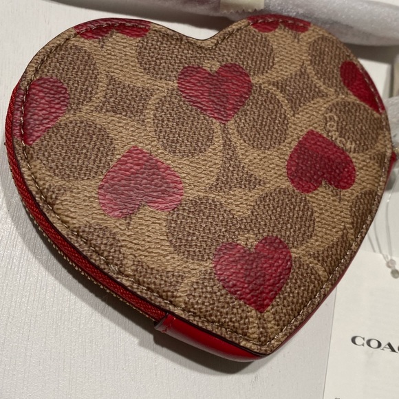 Coach Heart Coin Case In Signature Canvas With Red Print Love Purse Wristlet Bag - Picture 6 of 10